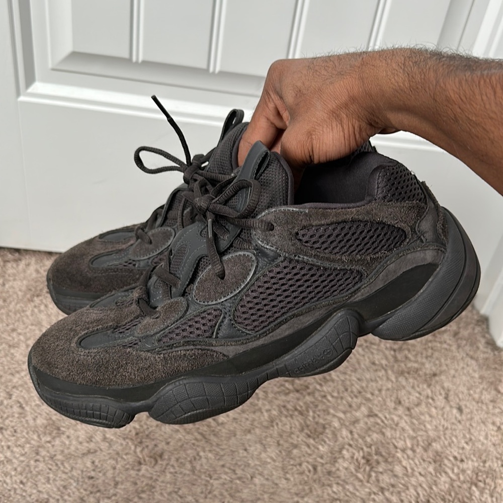 Yeezy 500 “Utility Black”